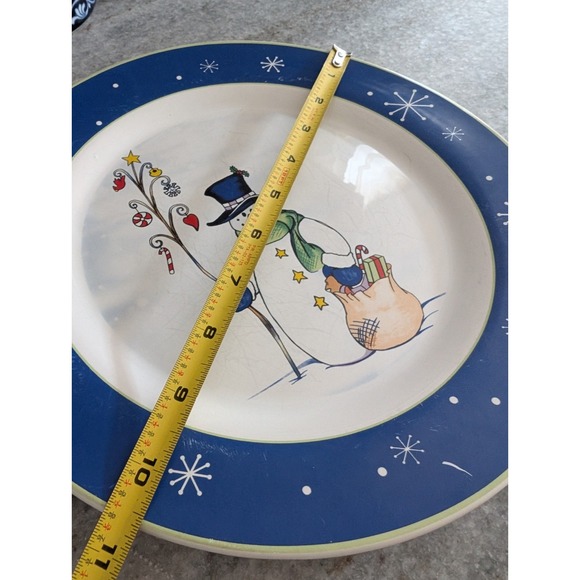 A Cute Snowman Christmas Dinner Plate 10 1/2" - Picture 7 of 10